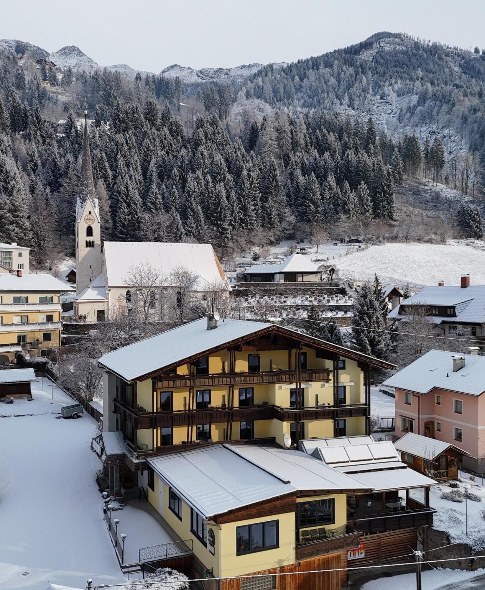 Fruehstueckspension Irschen Buitenkant foto